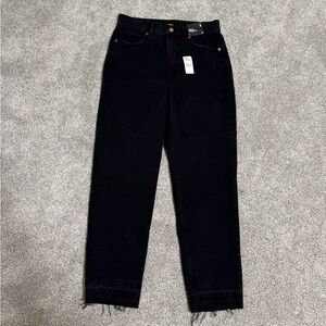 NWT Express Cropped Mom Jean Super High Rise, Size 6, Black